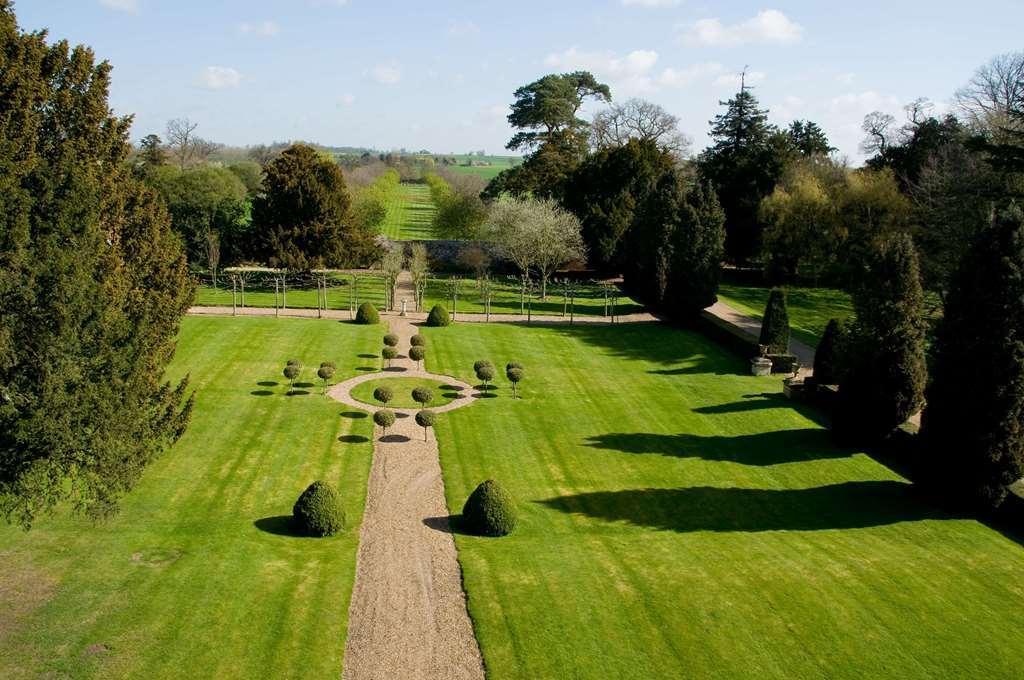 Chicheley Hall Екстериор снимка
