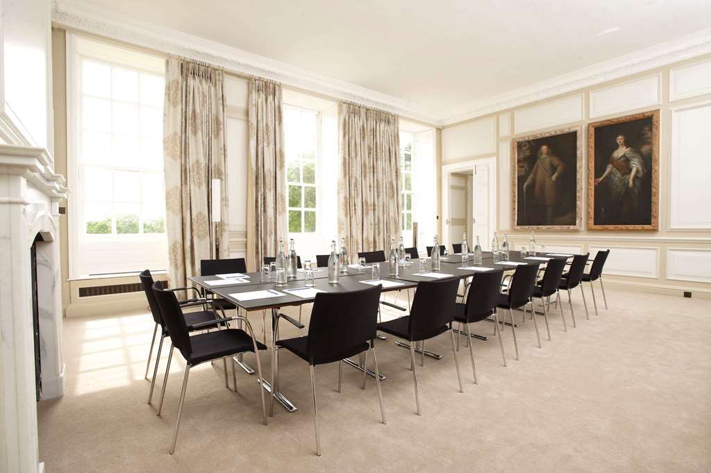Chicheley Hall Съоръжения снимка